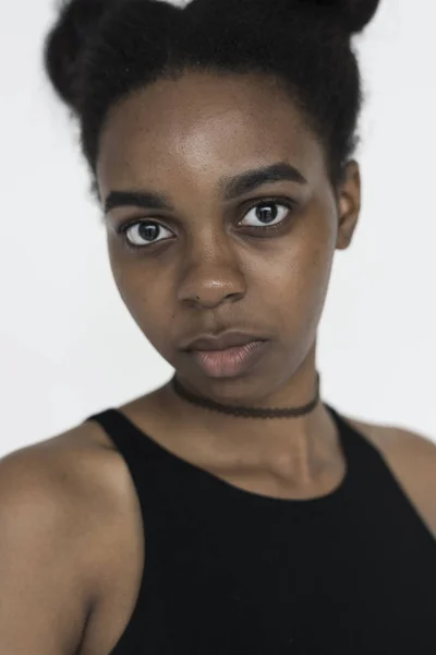 Afrikanska ung kvinna ansikte — Stockfoto