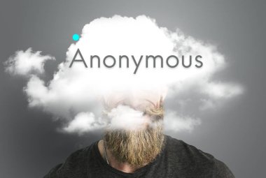 Anonim sakallı beyaz adam