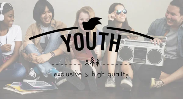 Cheerful diversity teenagers — Stock Photo, Image