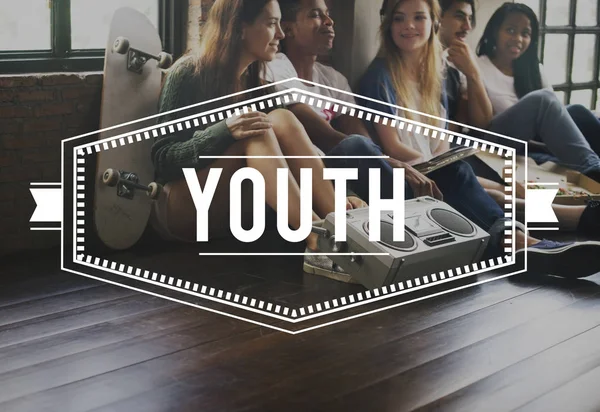 Diversity teenagers together sitting on floor — Stock Photo, Image