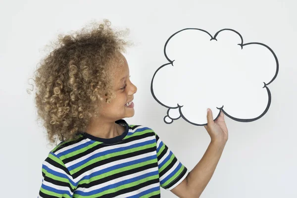 Jongen met gedachte bubble — Stockfoto