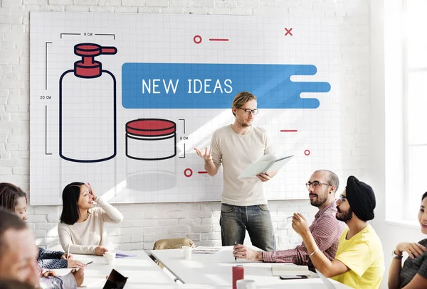 Gente de negocios en reunión — Foto de Stock