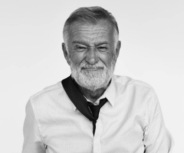 Sakallı kıdemli işadamı