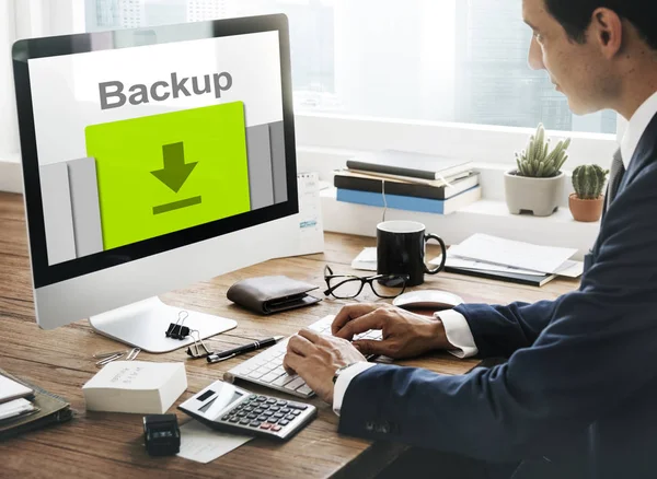 Businessman working with computer — Stock Photo, Image