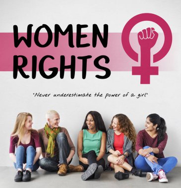 çeşitlilik gülümseyen kadın