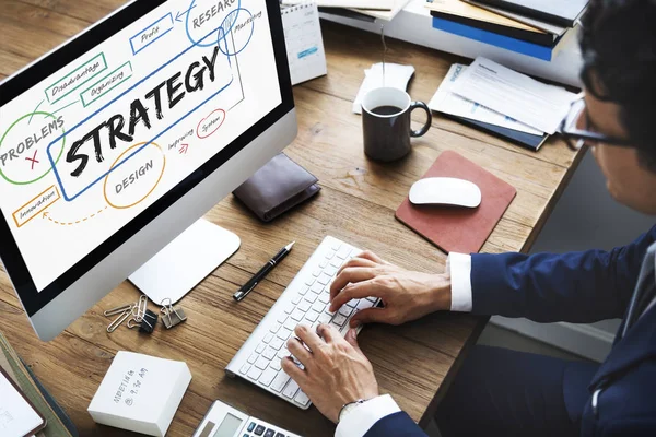 Businessman working with computer — Stock Photo, Image