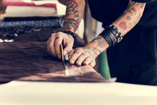 Творческий модельер
