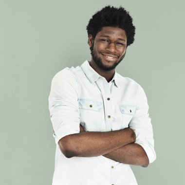 Afrikalı adamın gülümseyen