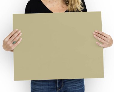  kadın holding tasarlamak