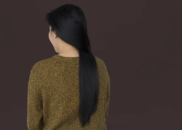 Mujer asiática en el estudio — Foto de Stock