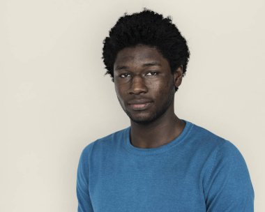 Casual Afrika adam ciddi