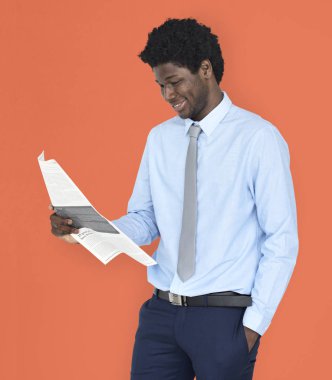 işadamı okuma gazete  