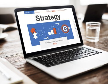 bilgi ile çalışan dizüstü bilgisayar