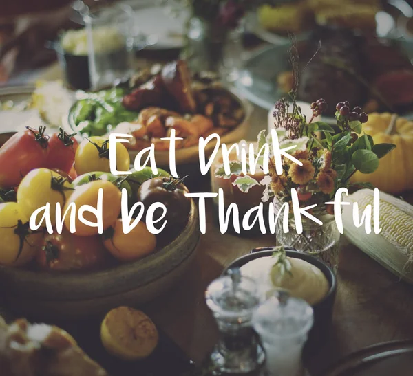 Thnaksgiving Meal and Lettering — Stock Photo, Image