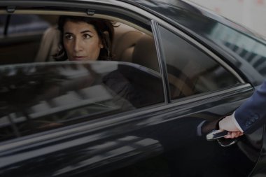 Taksiye binme işkadını