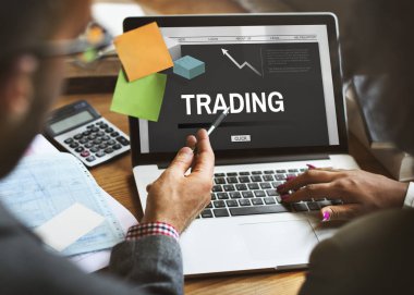 çalışma ve fikirleri tartışmak iş adamları