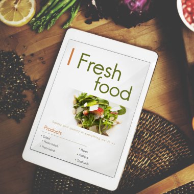 Tablo üzerinde dijital tablet