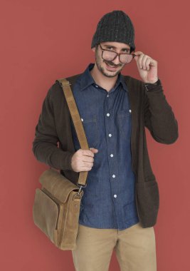 Casual beyaz adam gülümseyen 