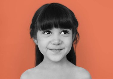 Şirin küçük kız.