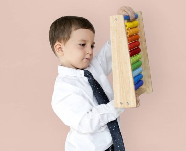 küçük çocuk Studio poz 