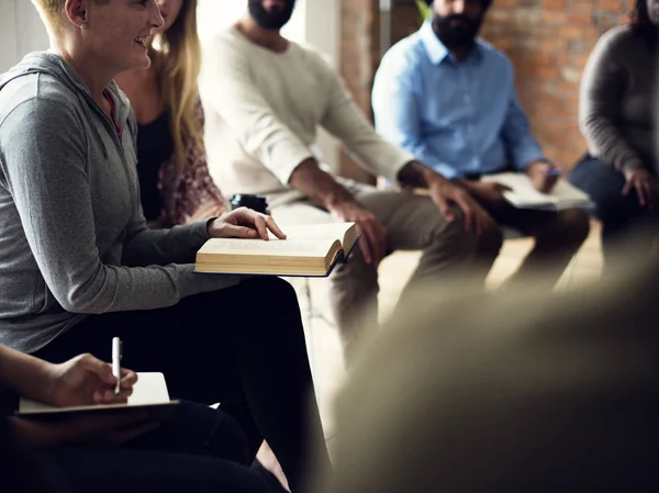 Incontro delle persone sul seminario — Foto Stock