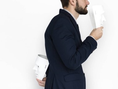 İşadamı holding maskeleri 