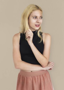 Güzel Sarışın Kadın 