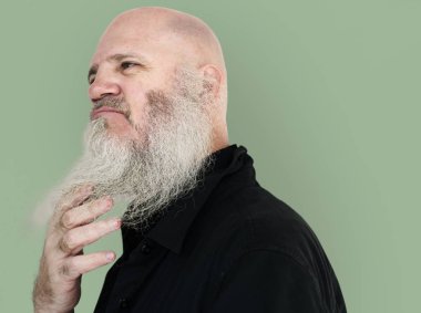 Senior studio poz adam