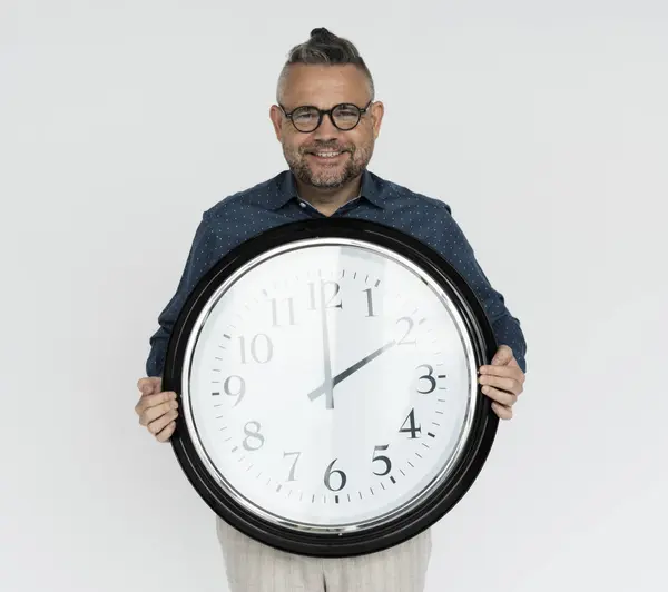 Empresário Segurando Relógio — Fotografia de Stock
