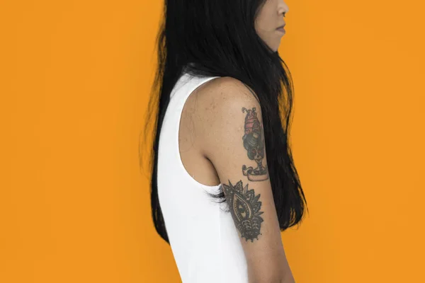 아시아 여자 문신 — 스톡 사진