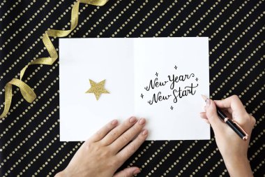 tebrik kartı üzerinde yazma kişi