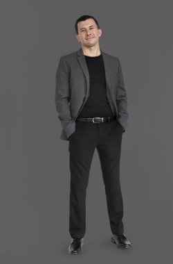 genç gülümseyen iş adamı 