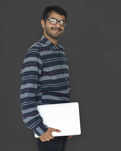 Indian man with laptop — Stock Photo, Image