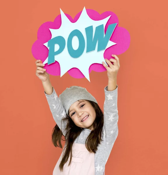 Κορίτσι εκμετάλλευση χαρτί λέξη pow — Φωτογραφία Αρχείου