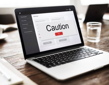 Dizüstü bilgisayar ile çalışma alanı