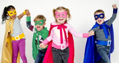  Çocuk süper kahraman kostümleri