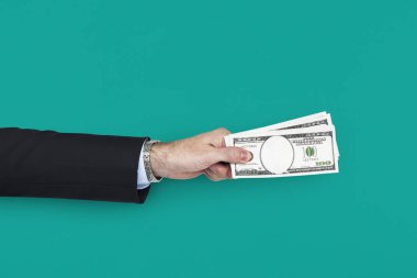 İnsan eli Holding dolarlık banknot