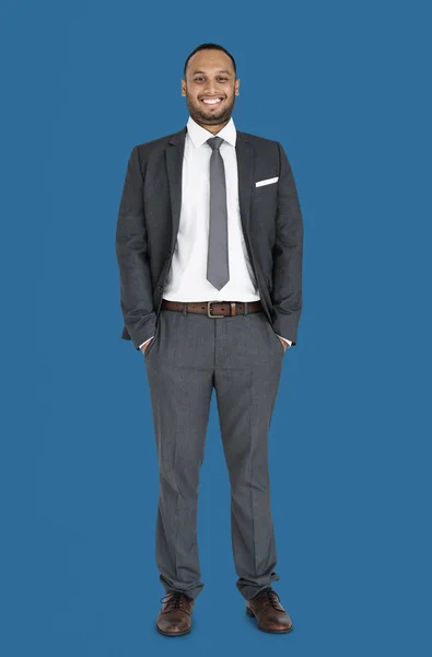 Uomo d'affari indiano sorridente — Foto Stock