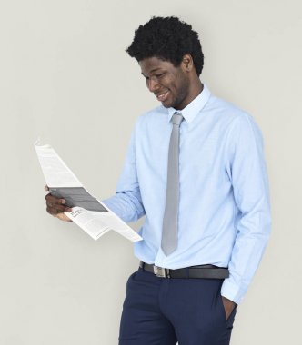 iş adamı okuma gazete