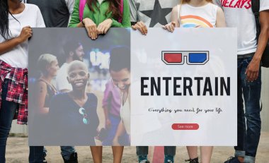 Banner tutan arkadaşlar