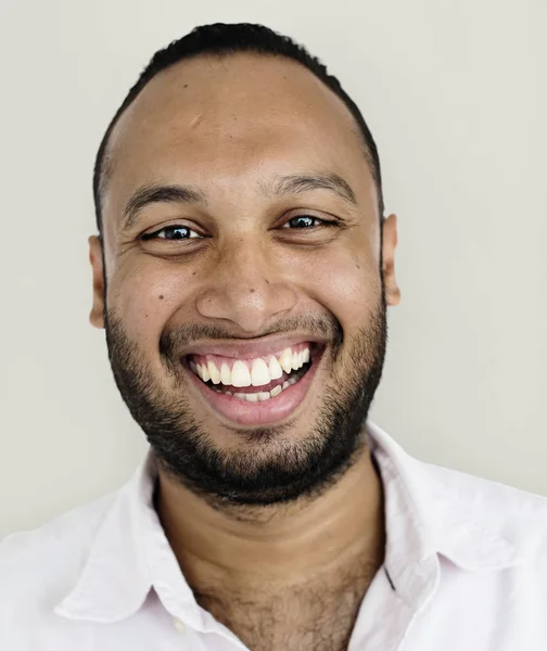 Alegre adulto hombre sonriendo — Foto de Stock