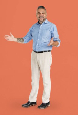 yakışıklı yetişkin adam