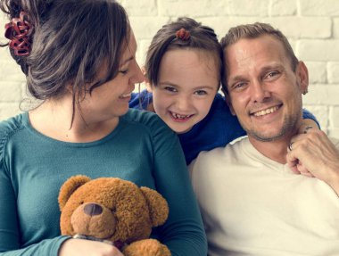 küçük kızı ile anne 