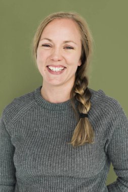 stüdyoda Kafkas kadın