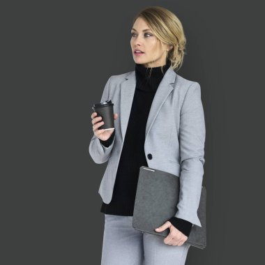 İşkadını kahve ve belgeler