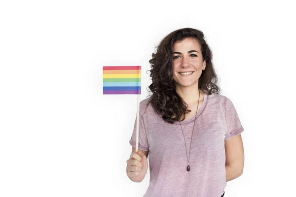 Mulher segurando bandeira LGBT — Fotografia de Stock