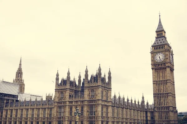 Famosa torre del Big Ben — Foto Stock