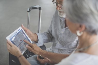 Üst düzey iki tablet kullanma