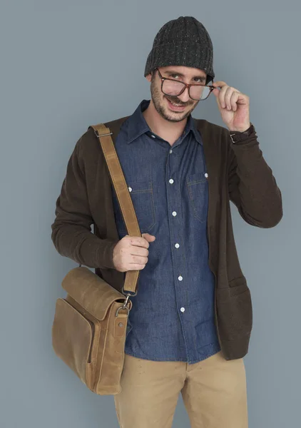 Hombre sosteniendo bolso —  Fotos de Stock