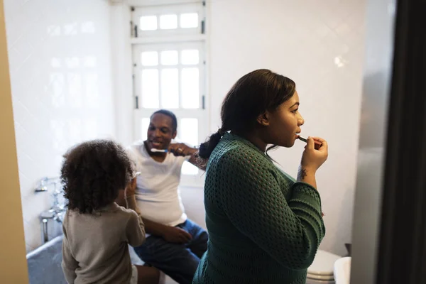 African Descent Family House Maison de repos Vivre — Photo